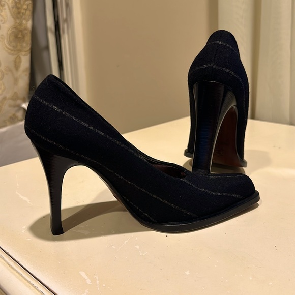 Gianfranco Ferre Made In Italy Size 36 EU Pumps - Picture 6 of 12